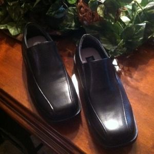 ❌SOLD for @andreiaf11❌Men's dress/ casual shoe. 👞
