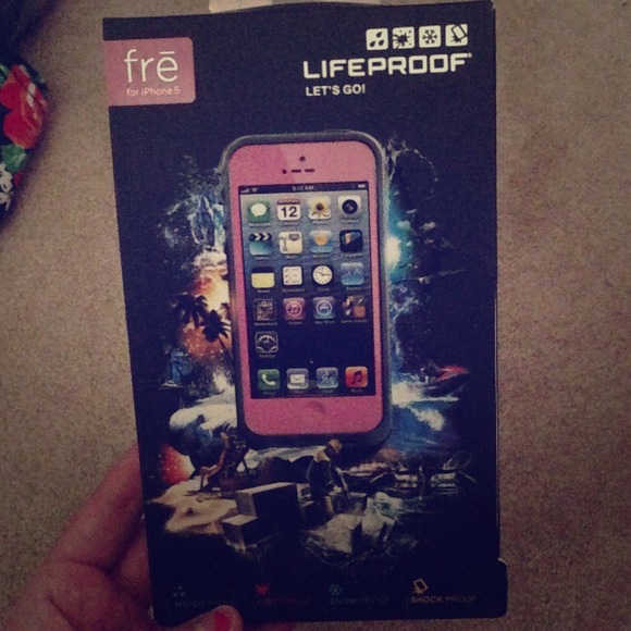 REDUCED PINK LIFEPROOF never used iphone 5 case