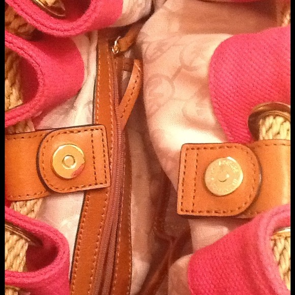 |SOLD| - Picture 4 of 4