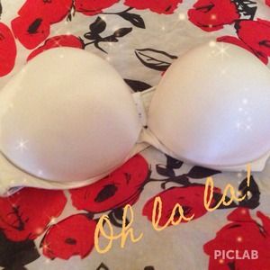 32 B cream color strapless bra