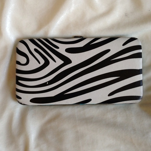 ✨ Sold ✨ - Picture 2 of 3