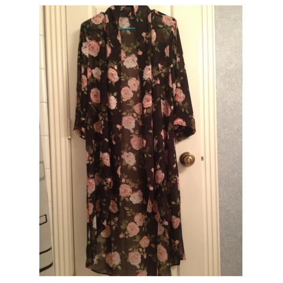 Gorgeous rose kimono