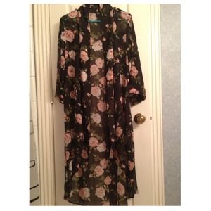 Gorgeous rose kimono