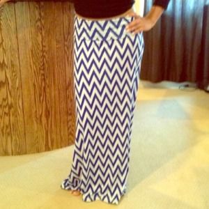 Maxi skirt