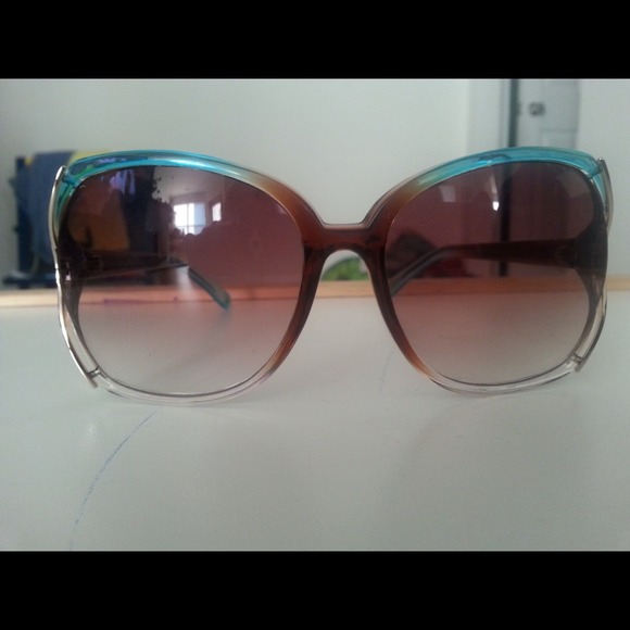 Robert Verdi sunglasses NWOT
