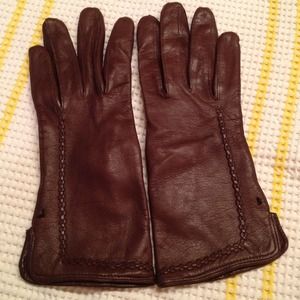 Italian brown leather gloves
