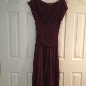 Plum cotton dress.