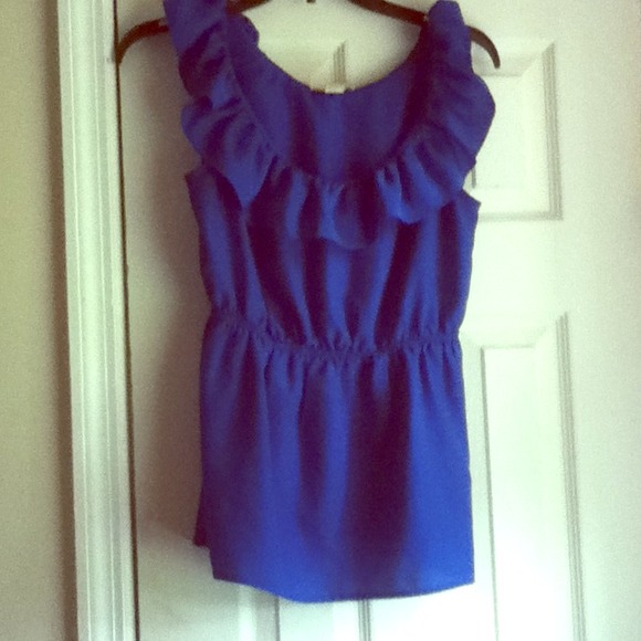 ❌SOLD IN BUNDLE❌Cobalt Blue Top
