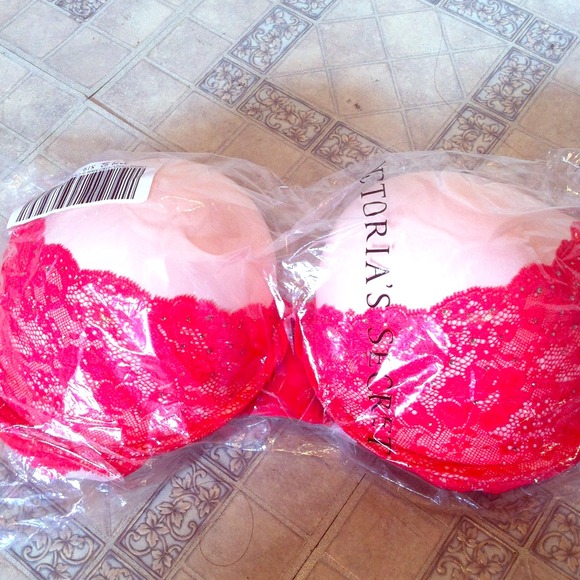 Victoria's Secret Push-up bra 38D