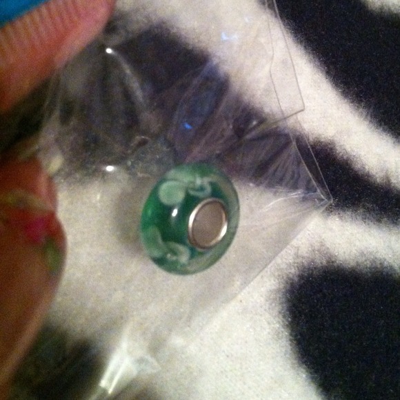 💢REDUCED💢🍀Good Luck Bead🍀 - Picture 2 of 4