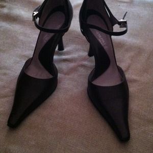 Brown strap leather heels