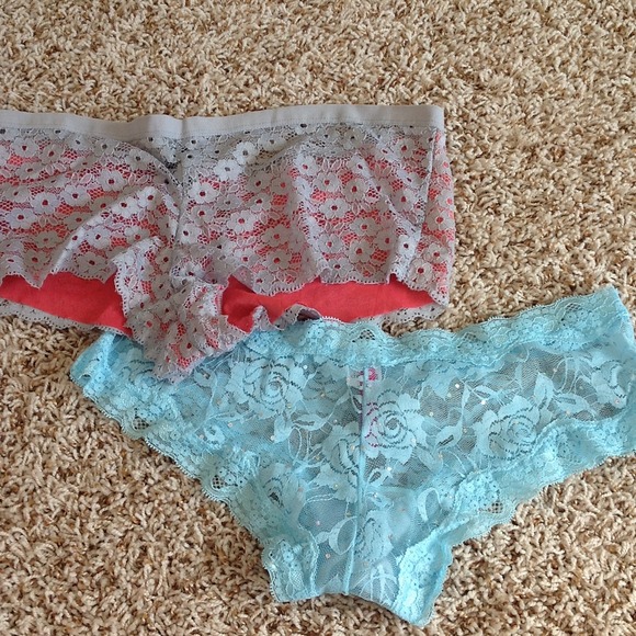 🚫bundled for Shawnas77🚫4 pairs of lace panties - Picture 4 of 4