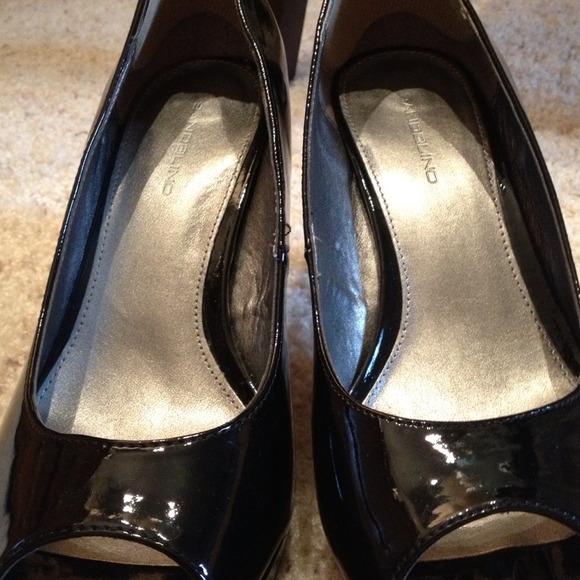 Bandolino worn once patten