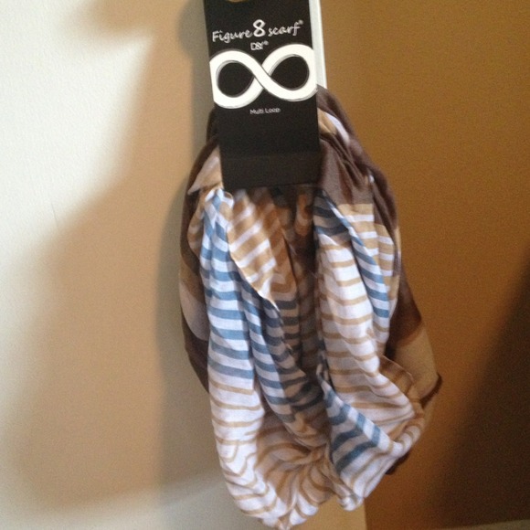 Multi colored Fall scarf!!