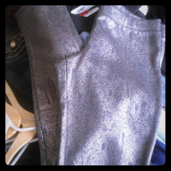 Juicy couture metallic snake print pant