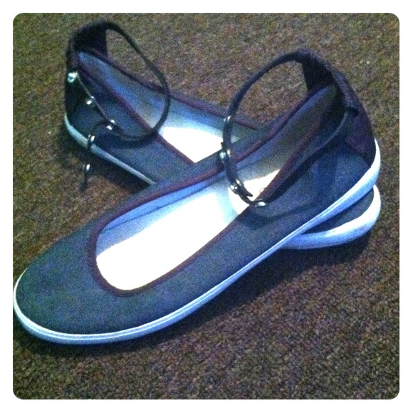 Zero Maria Cornejo By KEDS