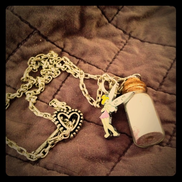 Purple Glow In The Dark Fairy Dust Necklace - Picture 1 of 2