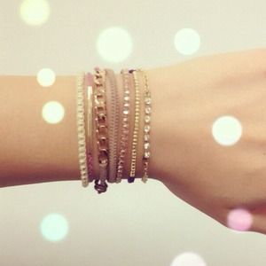 💛Favorite Dainty Bracelets💛