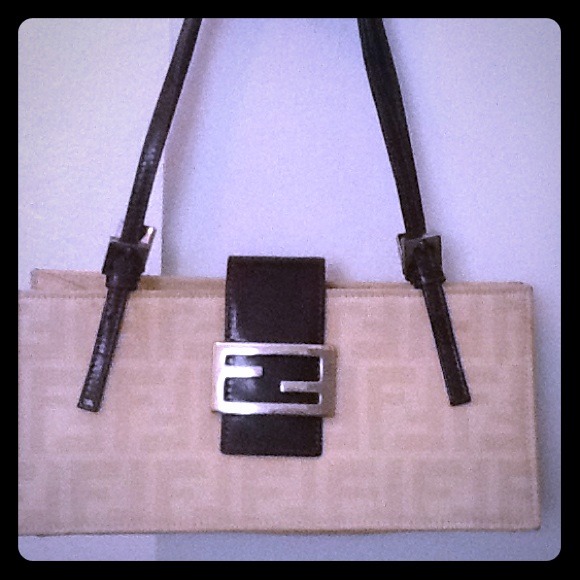 FENDI Handbags - Authentic Fendi Baguette