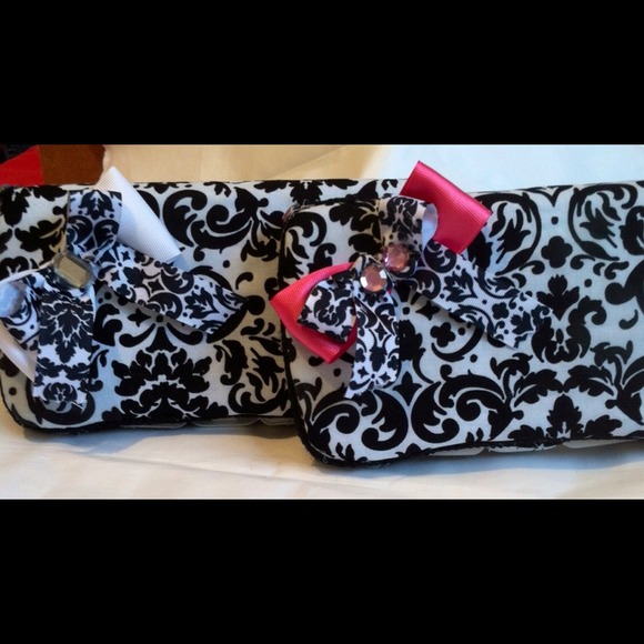 FASHION WIPE HOLDERS DAMASK PRINT W/ first fill
