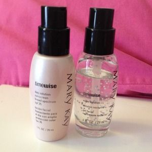🚫SOLD🚫Mary Kay Day & Night Solutions