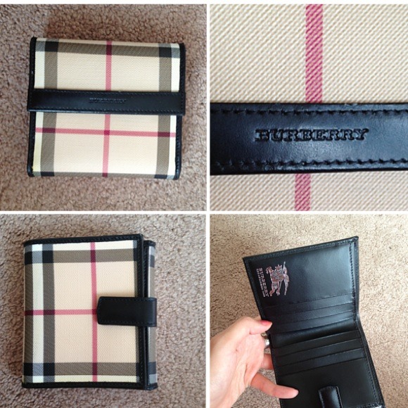 ⛔SOLD⛔Authentic bifold Burberry wallet nova check
