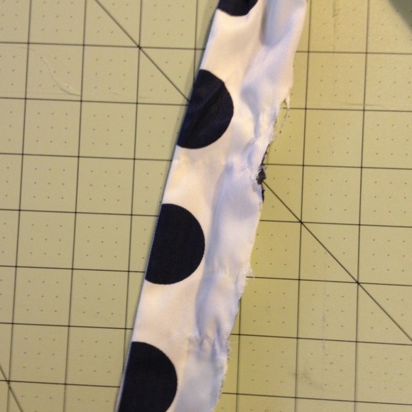 Fully Lined Darling Polka Dot dress. Size small - Picture 2 of 2