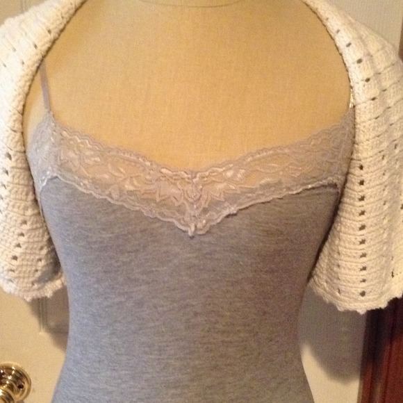 off white crocheted sweater with (or without) tank - Picture 3 of 4