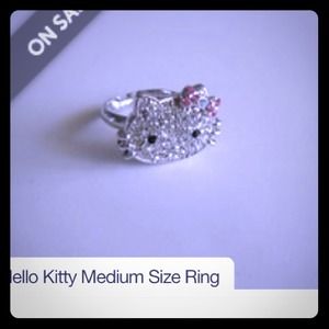 Hello Kitty ring