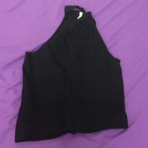 Halter top