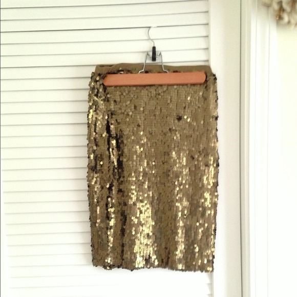 Sequin pencil skirt