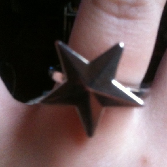 Silver metal star ring