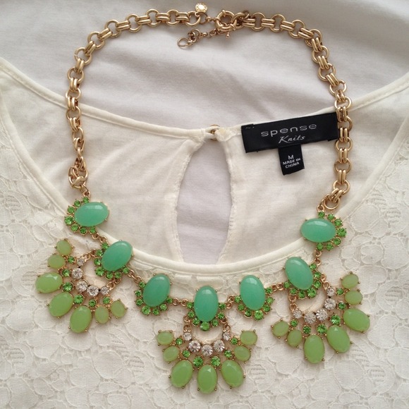 Statement Necklaces - Picture 2 of 4