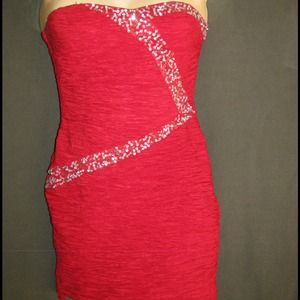 New Without Tag Daisy Red Mini Dress sz 4  sequin