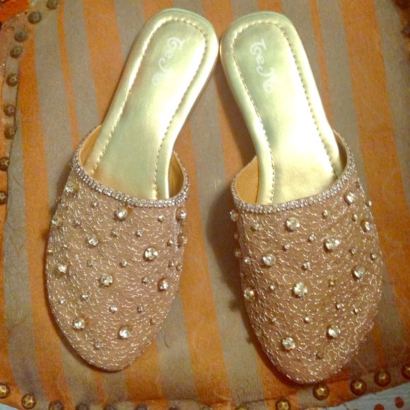 Sandle/slippers