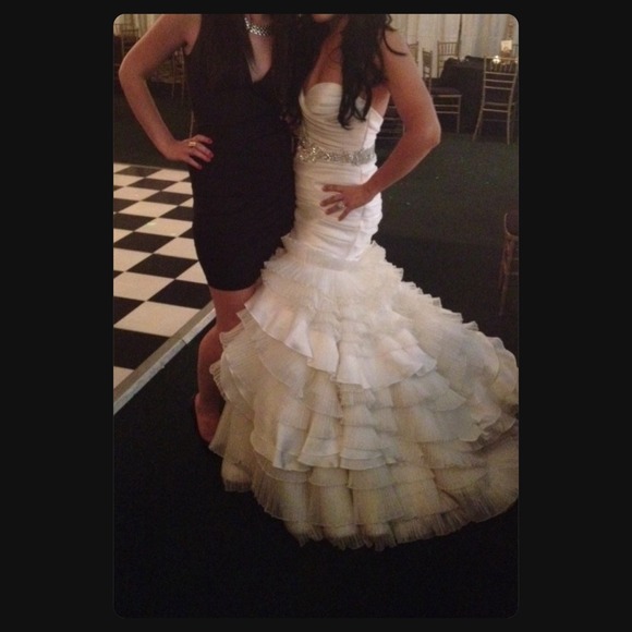 Lazaro Wedding Gown - Picture 3 of 4