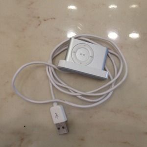 ⬇️REDUCED⬇️ iPod shuffle