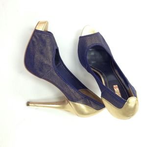 Shoes - Report Signature Pumps Shoes - Report Signature Pumps