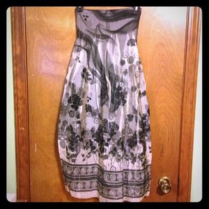 Super cute dress nwt.