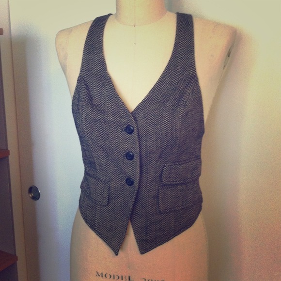 Tweed vest