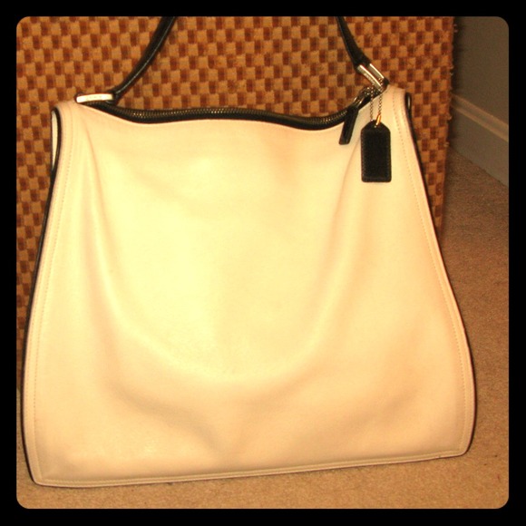 White Coach shoulder bag, Leather