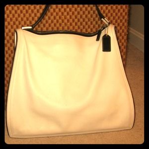 White Coach shoulder bag, Leather