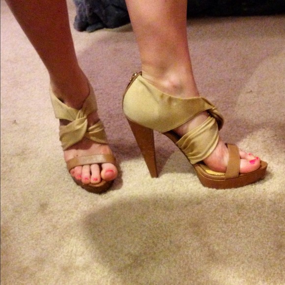 Fabulous gold heels