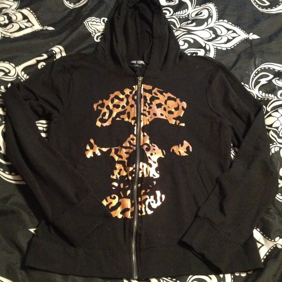 Hot topic black skull cheetah hoodie xl