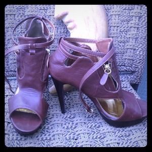 Sexy heels! ✂️price cut✂️