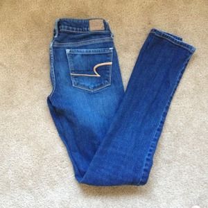 Sold: American Eagle jeans size 4 long