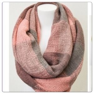 🔴Knitted Gingham Infinity