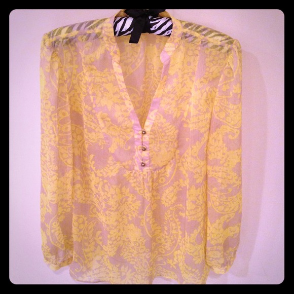 ⭐️SOLD IN BUNDLE⭐️Banana Republic - Women's Blouse