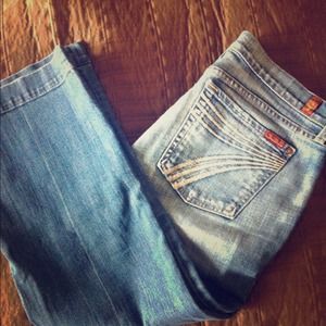 On hold! 7 For All Mankind Capris Sz 31