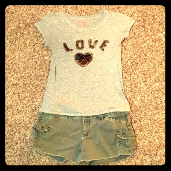 SOLD IN BUNDLE Camouflage design T